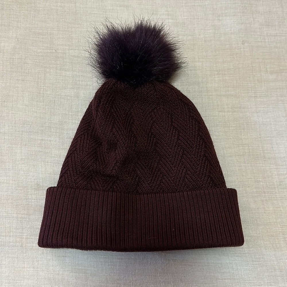 Lululemon fleece lined beanie